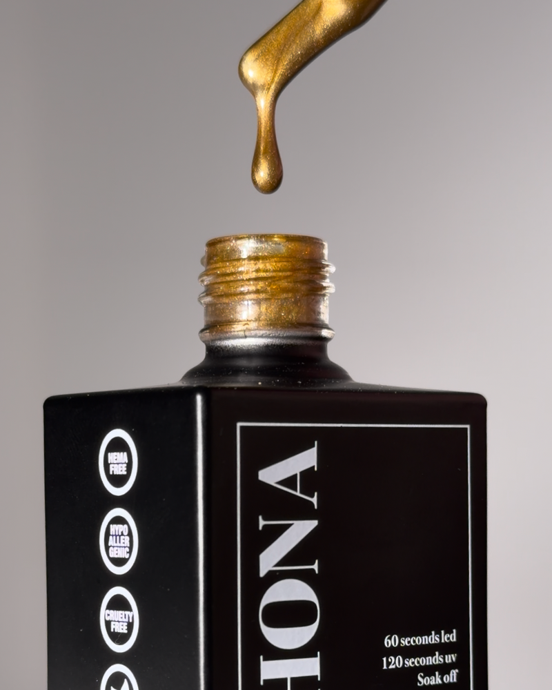 Cat_Eye_Gel_Polish_-_Liquid_Gold