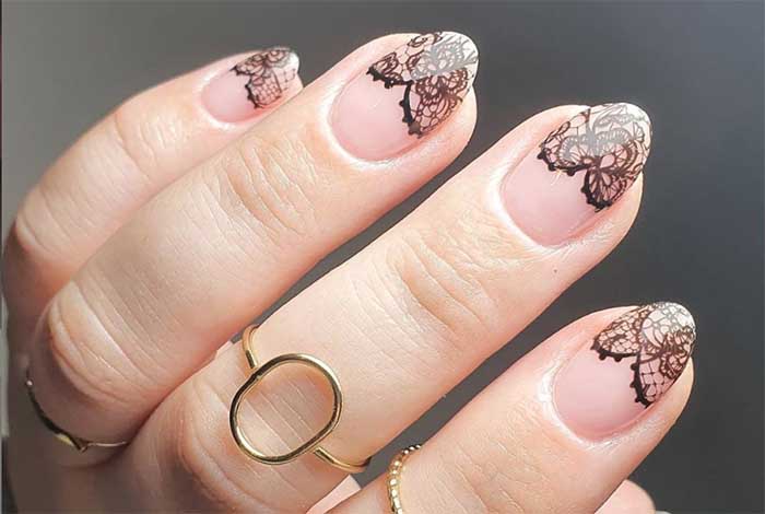 9 - Black Lace (Large Pattern) Foil